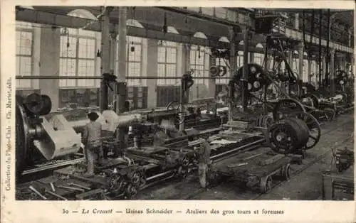 Ak Le Creusot Saône et Loire, Usines Schneider, Ateliers des gros tours et foreuses