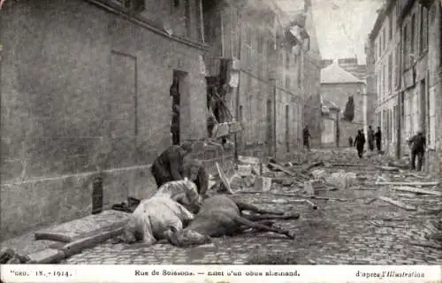 Ak Soissons Aisne, bombardiertes Haus, tote Pferde, Trümmer