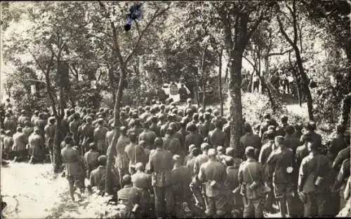 Foto Ak Deutsche Soldaten in Uniformen, Feldgottesdient, I WK