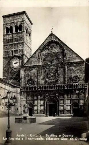 Ak Assisi Umbria, Basilika o Duomo