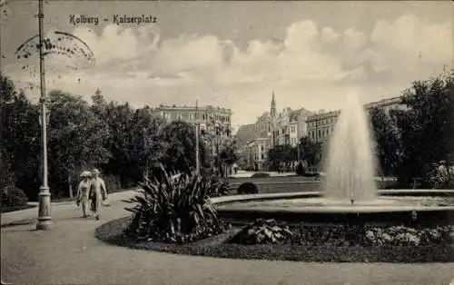 Ak Kołobrzeg Ostseebad Kolberg Pommern, Kaiserplatz