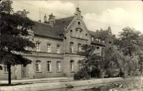 Ak Sandersdorf Brehna in Sachsen Anhalt, August-Bebel-Schule