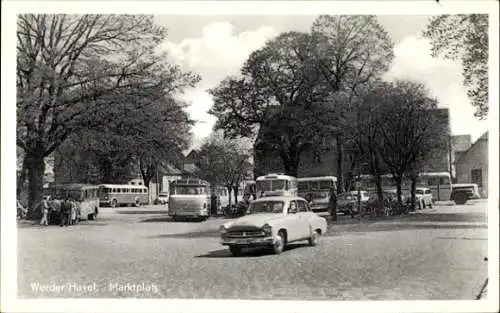 Ak Werder an der Havel, Marktplatz, Parkplatz