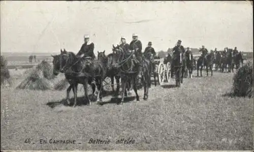 Ak Französische Soldaten mit Geschützen