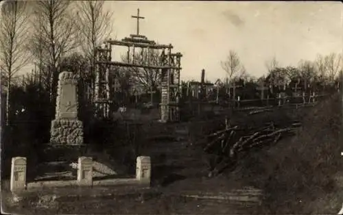 Ak Bouconville Ardennes, Soldatenfriedhof