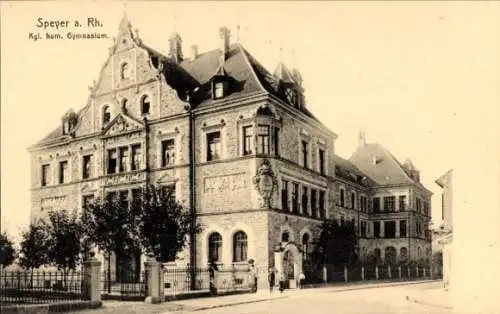 Ak Speyer am Rhein, königliches hum. Gymnasium