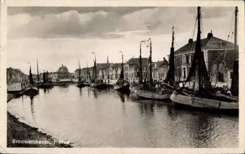 Ak Brouwershaven Zeeland, Hafen