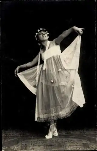 Foto Ak Tänzerin, Ballerina, Portrait, Steffi