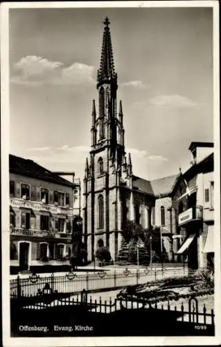 Ak Offenburg in Baden Schwarzwald, evangelische Kirche