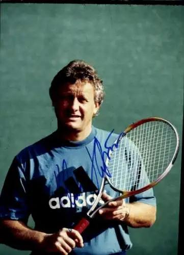 Foto Tennistrainer Klaus Hofsäss, Portrait, Autogramm