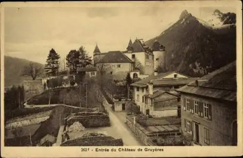 Ak Fribourg, Entrée du Château de Gruyères, Montagnes