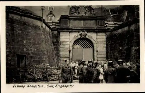 Ak Königstein an der Elbe Sächsische Schweiz, Festung, Eingangstor