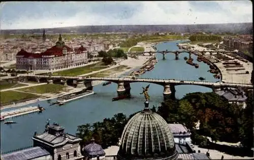 Ak Dresden Altstadt, Blick von der Frauenkirche auf Carolabrücke und Albertbrücke