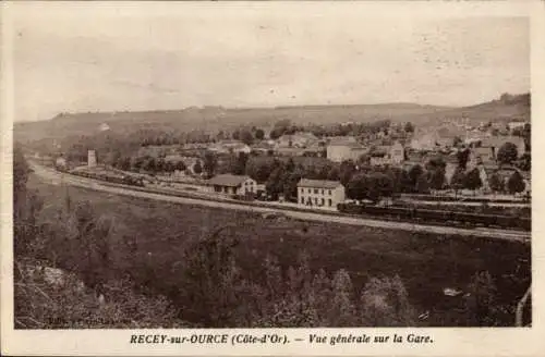Ak Recey-sur-Ource Côte-d'Or, Gesamtansicht des Bahnhofs