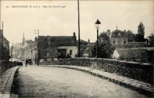 Ak Maintenon Eure et Loir, Rue du Pont Rouge