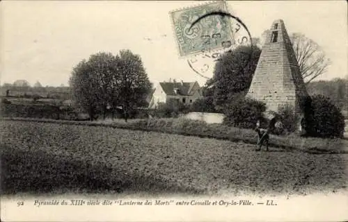 Ak Comelle Orry-la-Ville Oise, Pyramide, Laterne der Toten