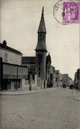 Ak Paris XX, Rue Pelleport, Notre Dame de Lourdes