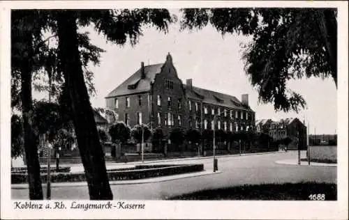 Ak Koblenz in Rheinland Pfalz, Straßenpartie an der Langemarckkaserne