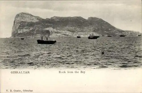 Ak Gibraltar, der Felsen aus der Bucht