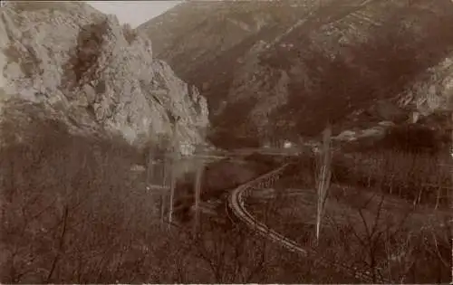 Foto Ak Mazedonien, Landschaft, Bahnschienen