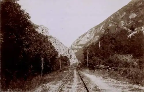 Foto Ak Mazedonien, Landschaft, Bahnschienen
