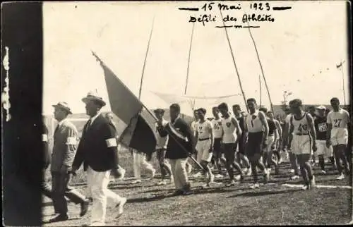 Foto Ak Sportfest 15 Mai 1923, Aufmarsch der Athleten