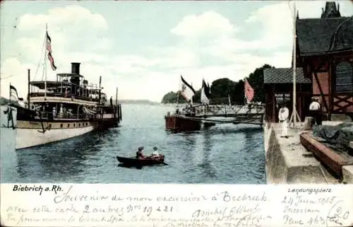 Ak Biebrich am Rhein Wiesbaden, Landungsplatz, Schiff, Ruderboot