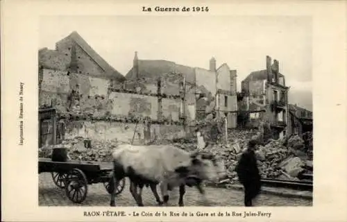 Ak Raon l'Étape Lothringen Vosges, Coin de la Rue de la Gare et de la Rue Jules-Ferry, Ruines 1914