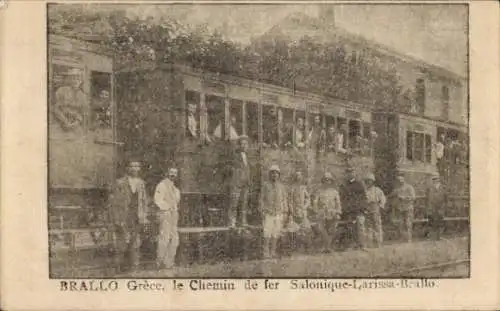Ak Bralos Griechenland, Fahrgäste im Zug