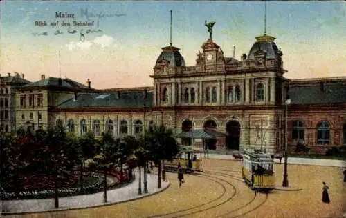 Ak Mainz am Rhein, Bahnhof, Straßenbahnen