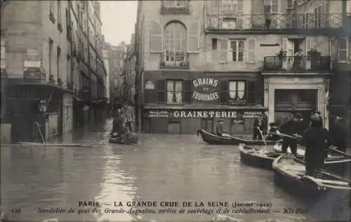 Ak Paris VI, Seine-Hochwasser Januar 1910, Quai des Grands Augustins, Service de Sauvetage