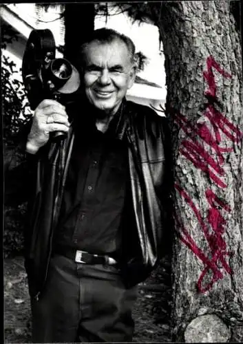 Foto Filmregisseur Russ Meyer, Portrait, Kamera, Autogramm