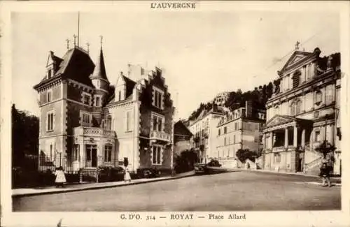 Ak Royat Puy de Dôme, Auvergne, Place Allard, Bâtiments