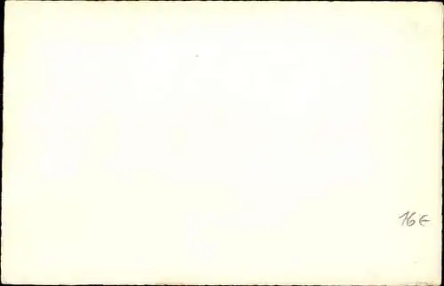 Foto Deutsche Kriegsschiffe in einem Hafen, 39, 49, 41