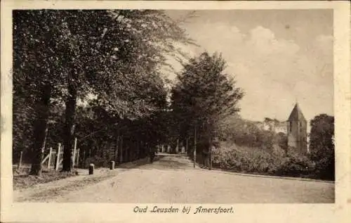 Ak Oud Leusden Utrecht Niederlande, Straßenansicht