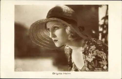Ak Schauspielerin Brigitte Helm, Portrait, Hut