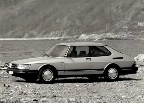 Foto Auto, Saab 900i, 3-türig, Jahr 1988