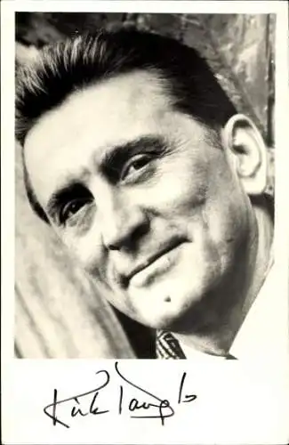 Ak Schauspieler Kirk Douglas, Portrait, Autogramm