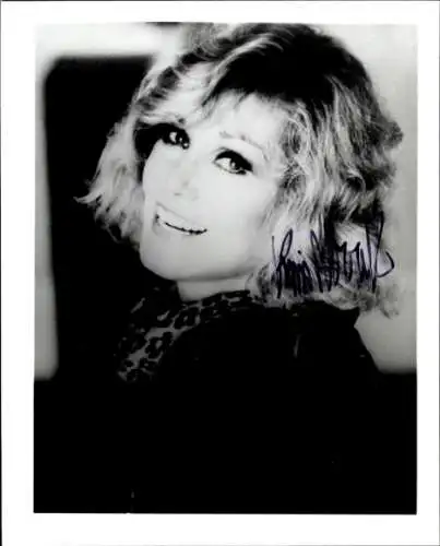 Ak Schauspielerin Kim Novak, Portrait, Autogramm