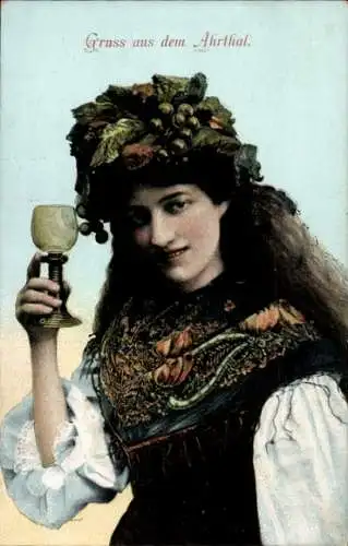 Ak Weinkönigin an der Mosel, Portrait, Weinglas, Ahrthal