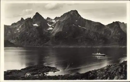 Ak Raftsund Lofoten Norwegen, Panorama, Dampfer