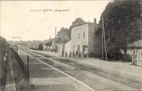 Ak Autry Argonnen Ardennes, Bahnhof, deutsche Soldaten