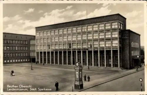 Ak Bytom Beuthen Oberschlesien, Landesmuseum, Städtische Sparkasse