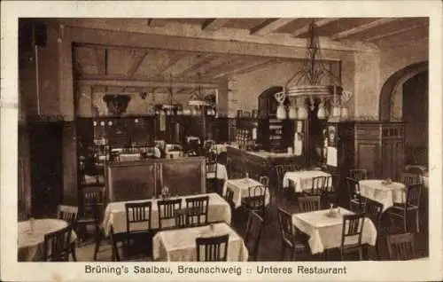 Ak Braunschweig in Niedersachsen, Brüning's Saalbau, Innenansicht, unteres Restaurant, Esstische