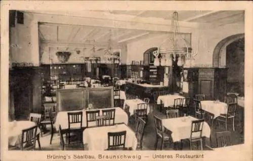 Ak Braunschweig in Niedersachsen, Brüning's Saalbau, Innenansicht, unteres Restaurant, Esstische