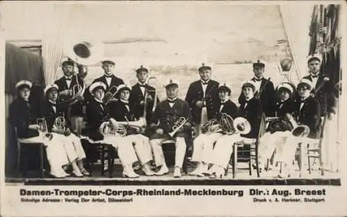 Ak Damen-Trompeter-Corps Rheinland-Mecklenburg, Direktor: August Breest