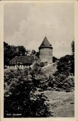 Ak Plau am See Mecklenburg, Burghof, Turm