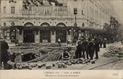 Ak Paris VIII, Der Sturm vom 15. Juni, Erdrutsch Boulevard Haussmann