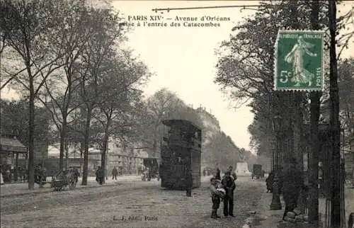 Ak Observatoire de Paris XIV, Avenue d'Orleans, aufgenommen am Eingang der Katakomben