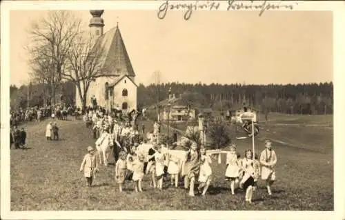 Foto Ak Traunstein in Oberbayern, Kirche, Georgiritt, Prozession, Kinder